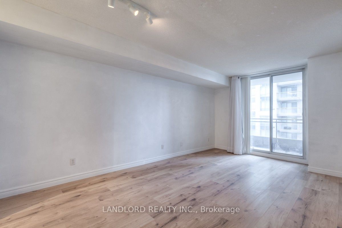 Additional image 5 of 801-256 Doris Avenue, Toronto, ON, M2N 6X8