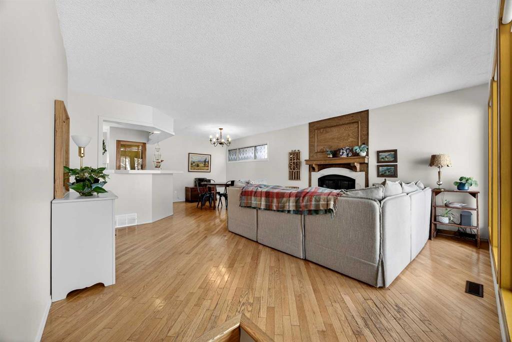 Additional image 5 of 100 Strathcona Close SW, Calgary, AB, T3H 1L3