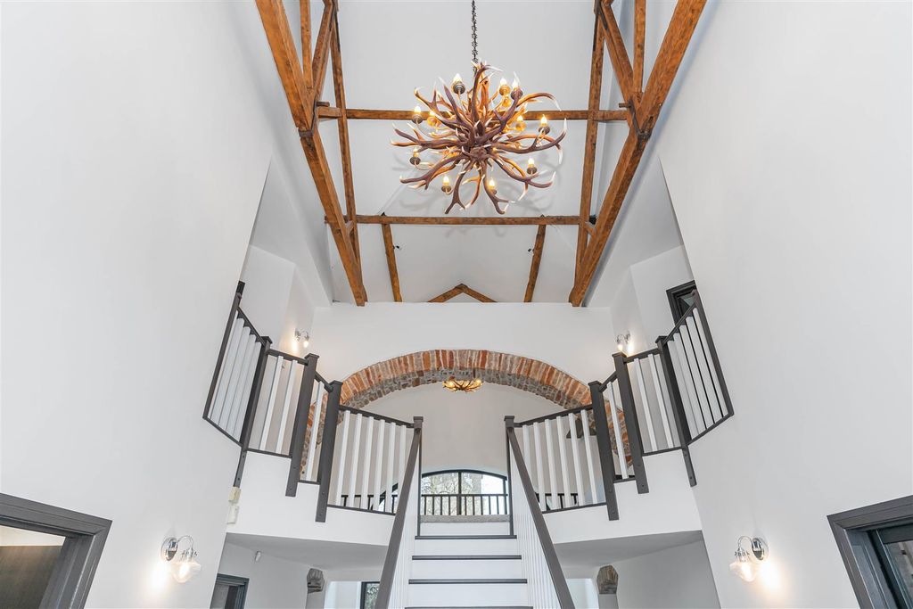 Additional image 7 of 4 bed barn conversion for saleThe Barn, Old Gloucester Road, Winterbourne, Bristol, Gloucestershire BS36