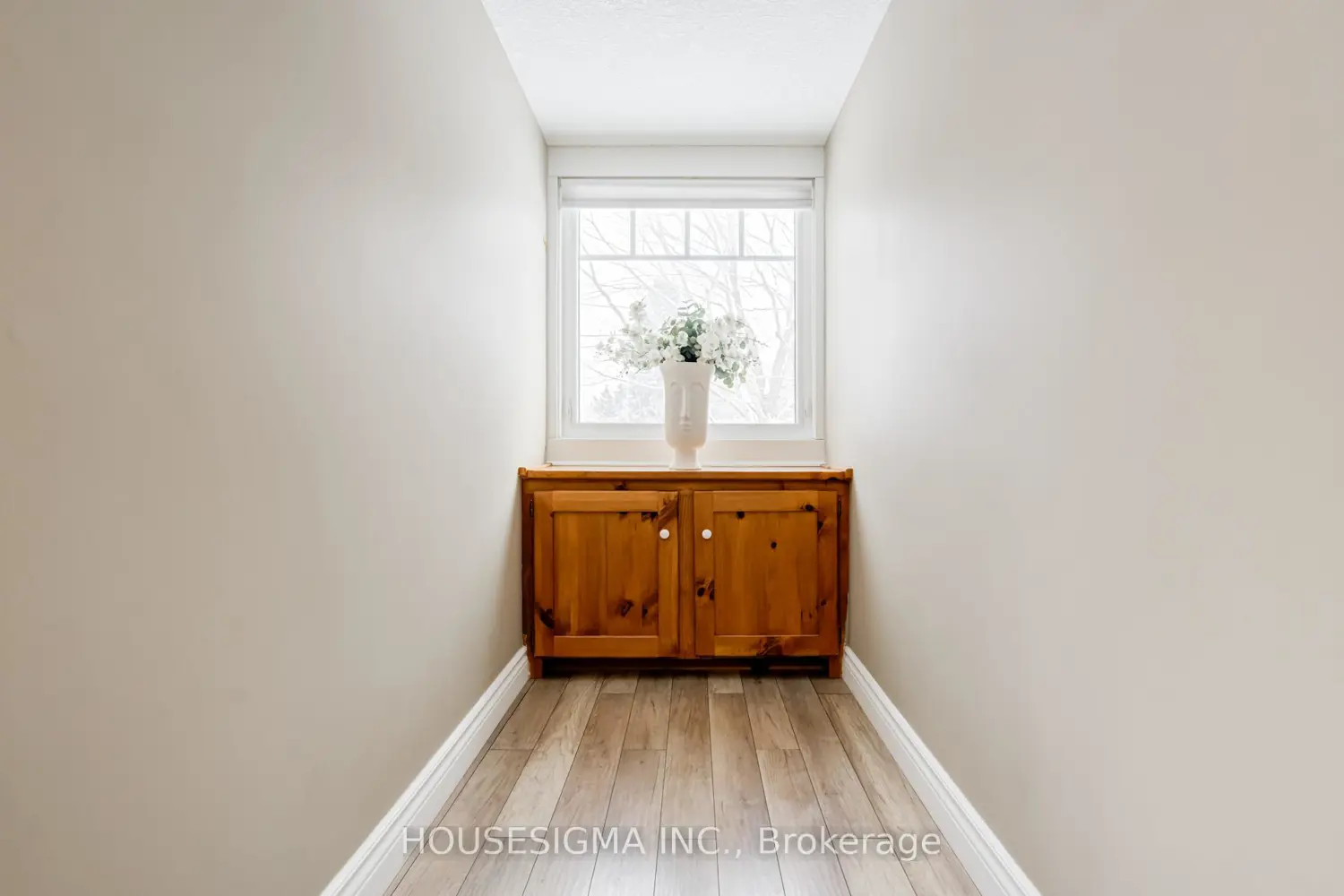 Additional image 8 of 14 East Church Street