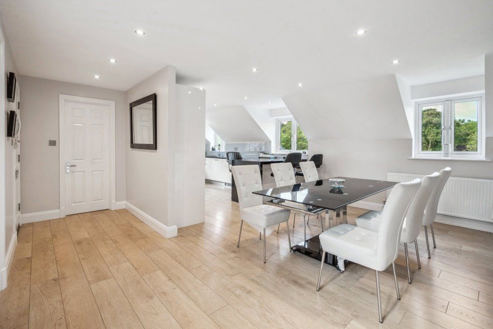 Additional image 17 of 3 bed flat for saleMillbank, Mill Road, Marlow, Buckinghamshire SL7