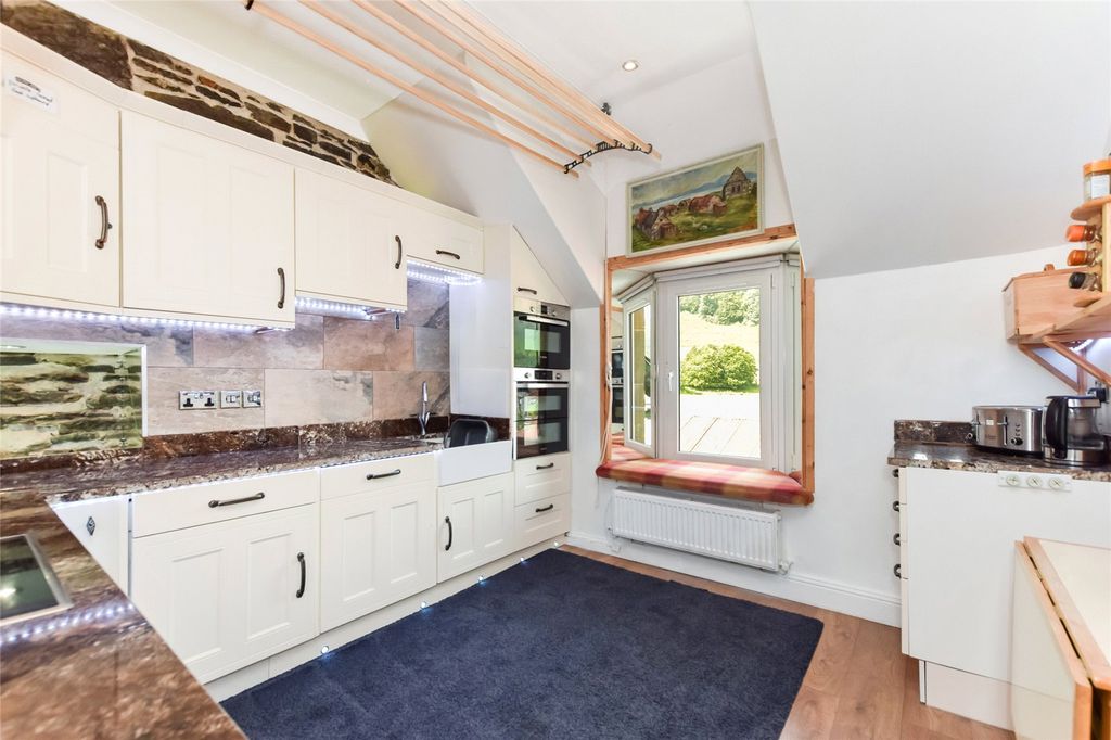 Additional image 9 of 2 bed flat for saleFassiefern, Main Street, Killin FK21