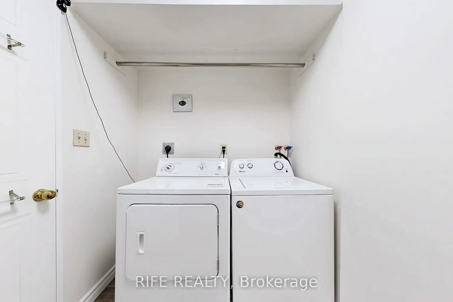 Additional image 7 of 275 Bamburgh Circle 1708