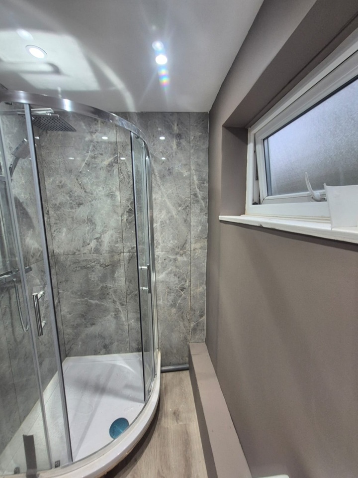 Additional image 3 of 5 Bed Terraced House, Moorland Road, SW9, N1 7GU