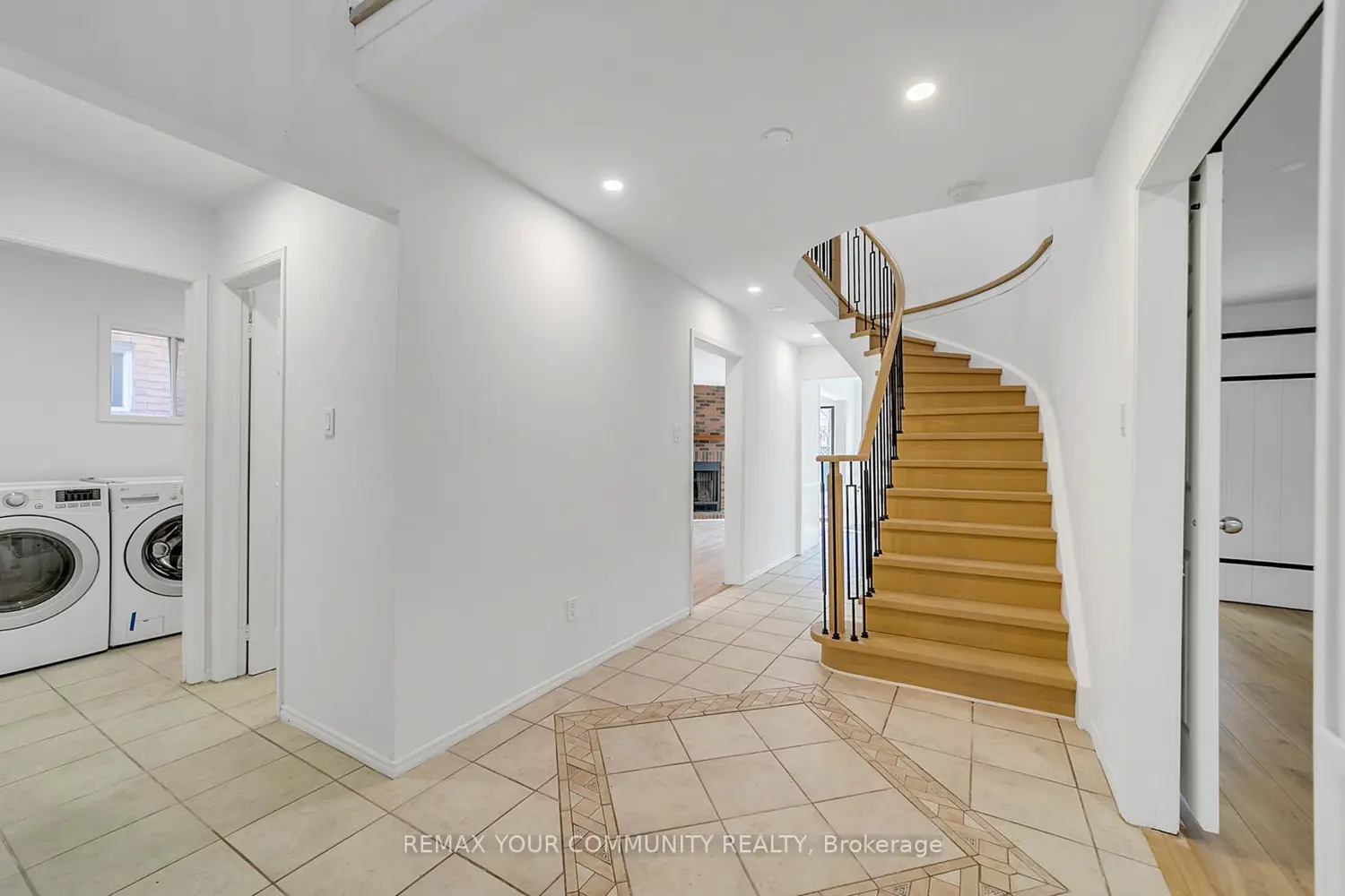 Additional image 4 of 391 Hickling Trail