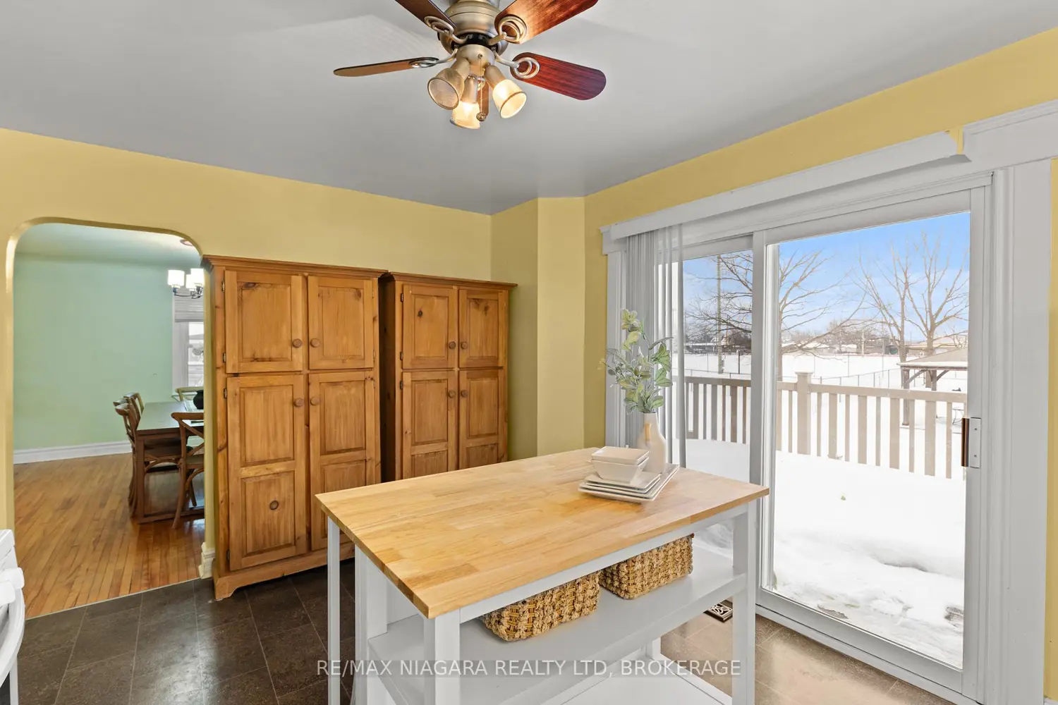 Additional image 6 of 401 Fielden Avenue