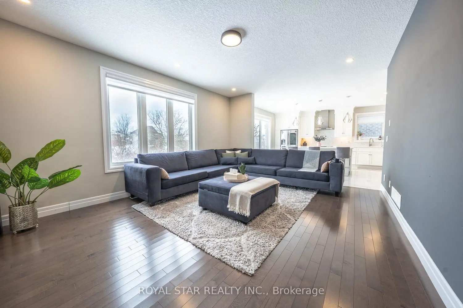 Additional image 9 of 325 Masters Drive