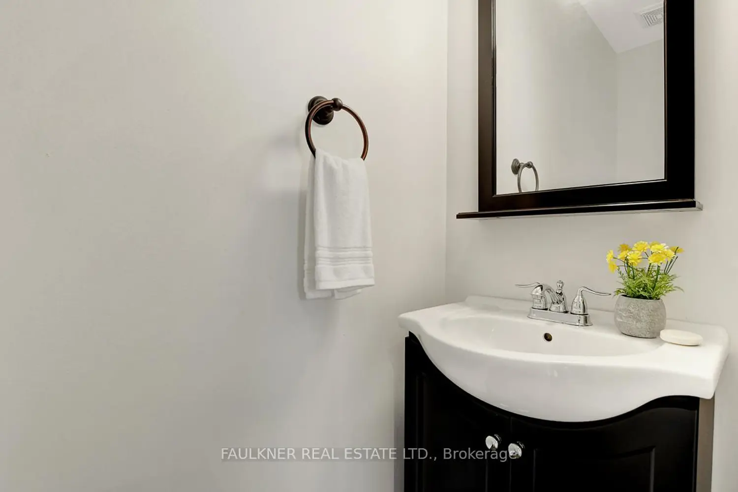 Additional image 11 of 536 Lower Byron Avenue