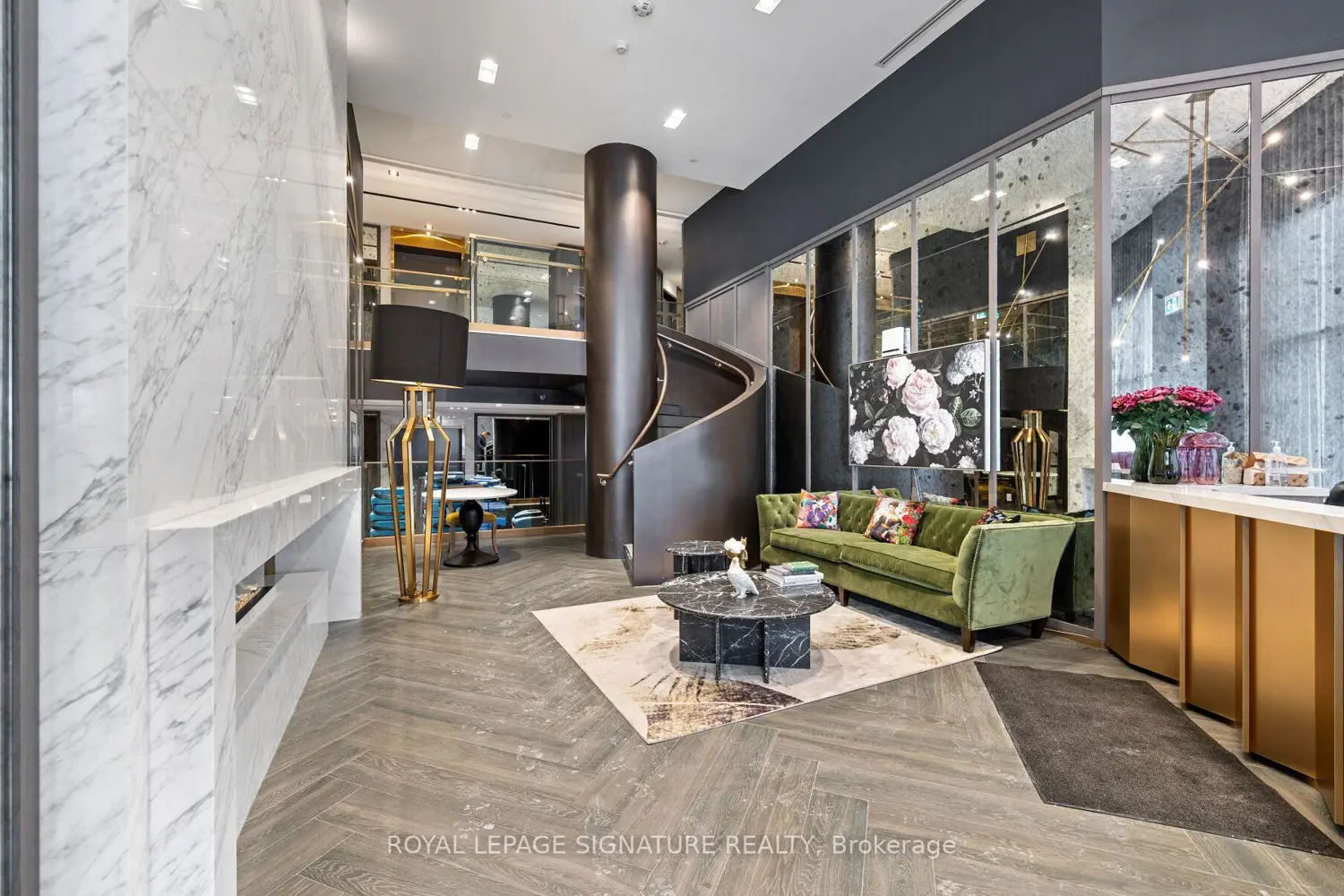 Additional image 3 of 395 Dundas Street 716