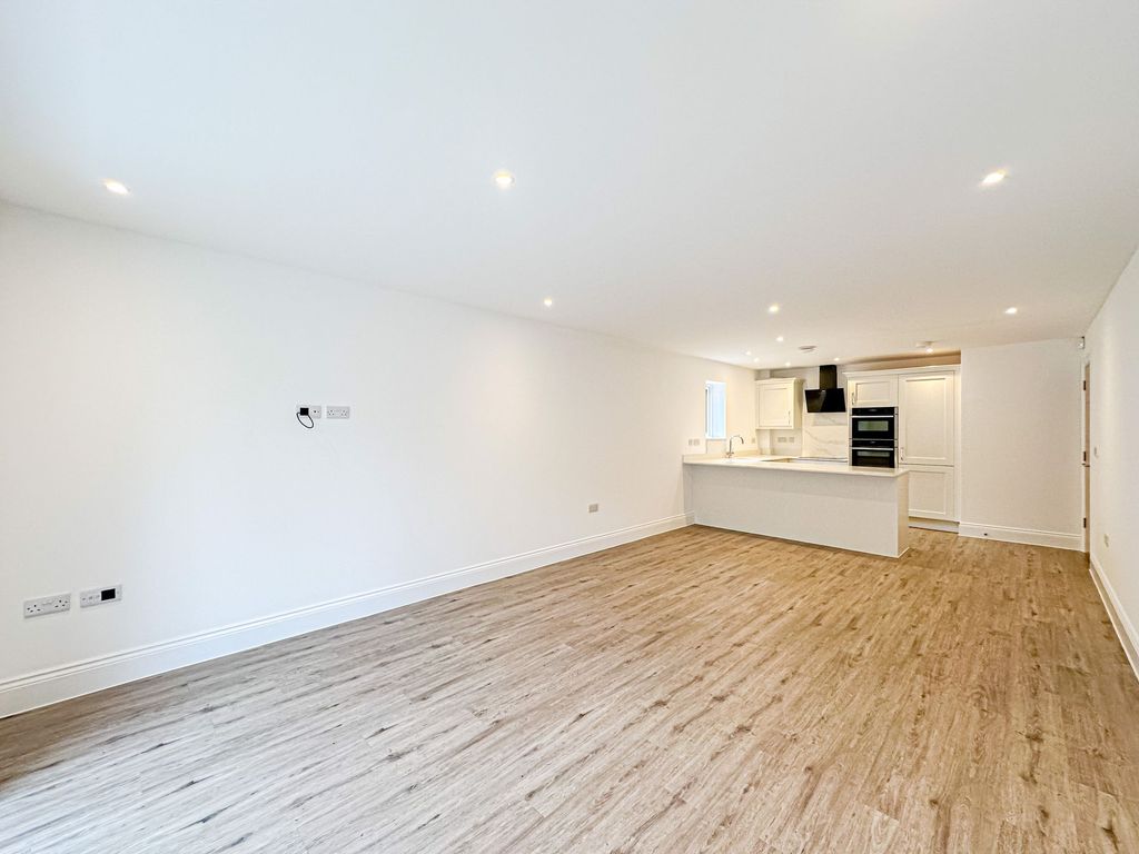 Additional image 7 of 3 bed flat for saleRocky Lane, Heswall CH60