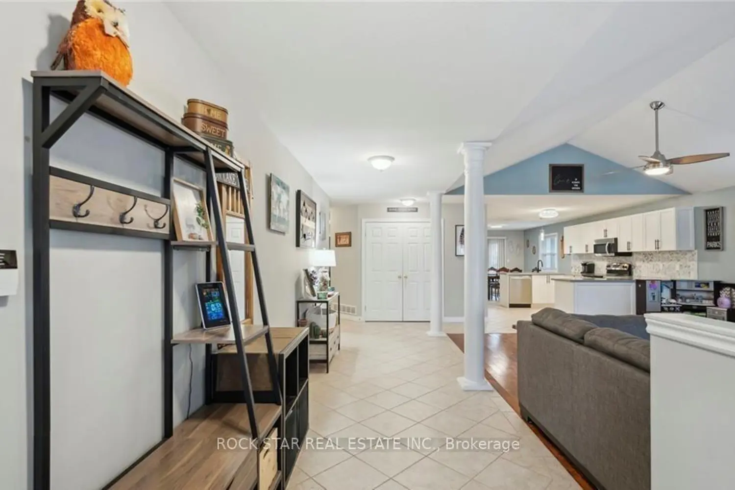 Additional image 16 of 996 Beach Boulevard