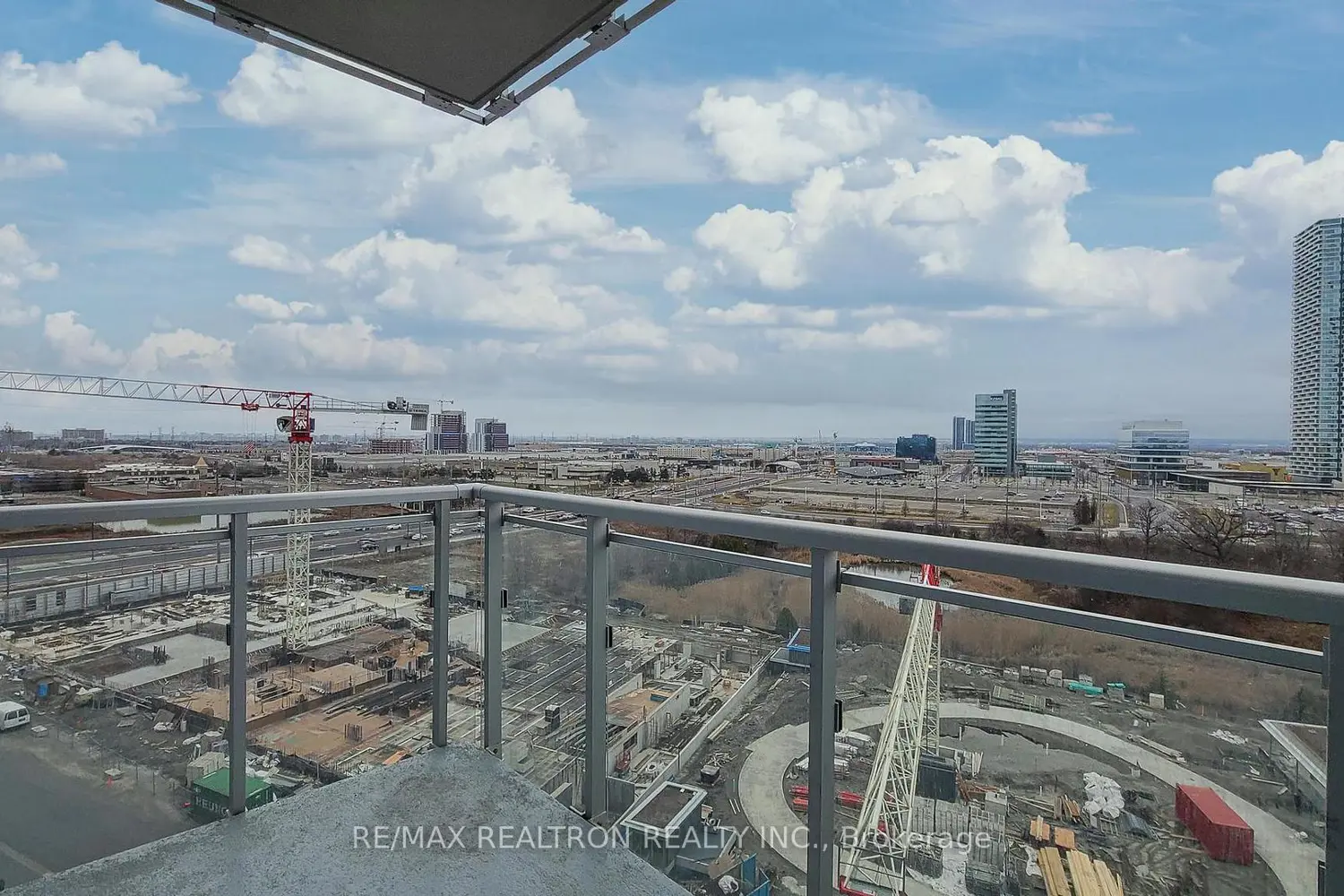 Additional image 14 of 2916 Highway 7 Road 904