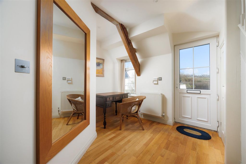 Additional image 10 of 3 bed flat for saleTreyarnon Bay, Padstow PL28