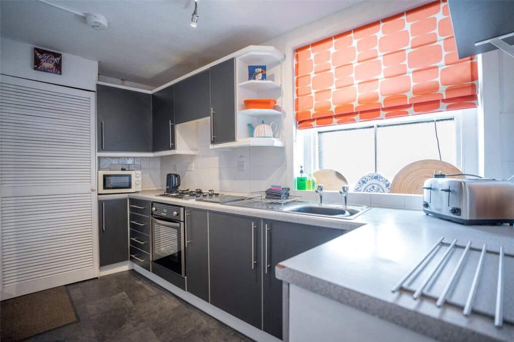 Additional image 8 of Dunnottar Cottage, 1 Castle Street, Stonehaven, Aberdeenshire, AB39