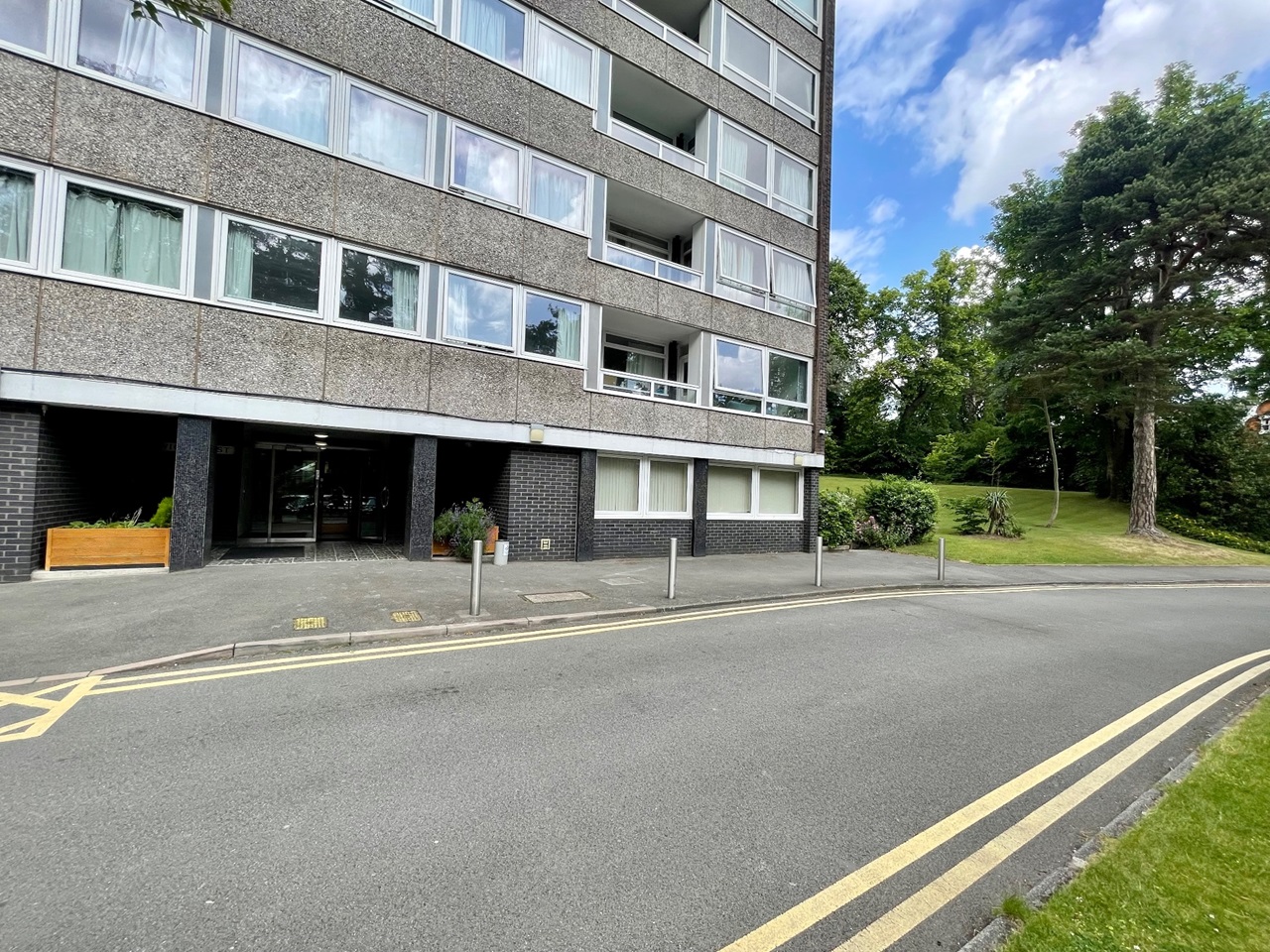 Additional image 15 of 3 Bed Flat, Warwick Crest, B15, N1 7GU