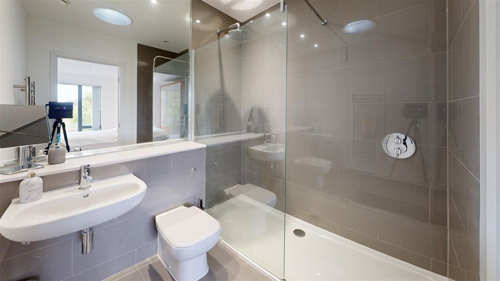 Additional image 9 of 2 bed flat for saleSlon Lane, Ogmore-By-Sea, Vale Of Glamorgan CF32