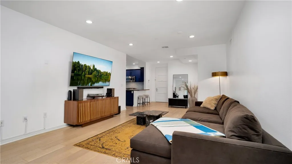 Additional image 3 of 4240 Laurel Canyon Boulevard Unit 306, Studio City, CA 91604