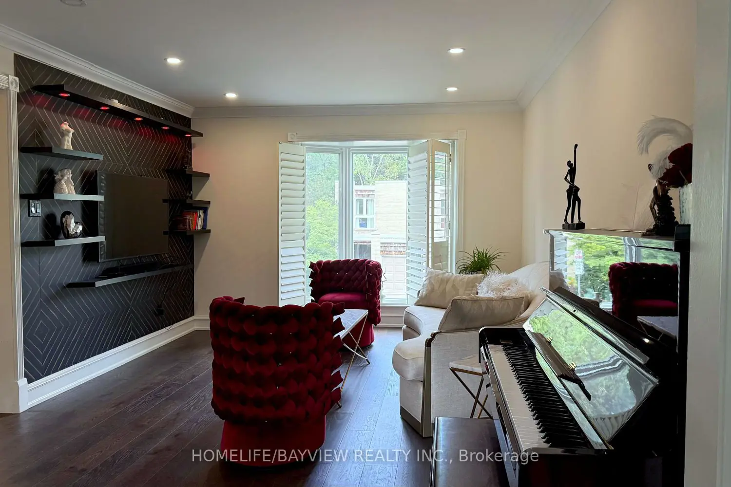 Additional image 3 of 85 Crimson Millway