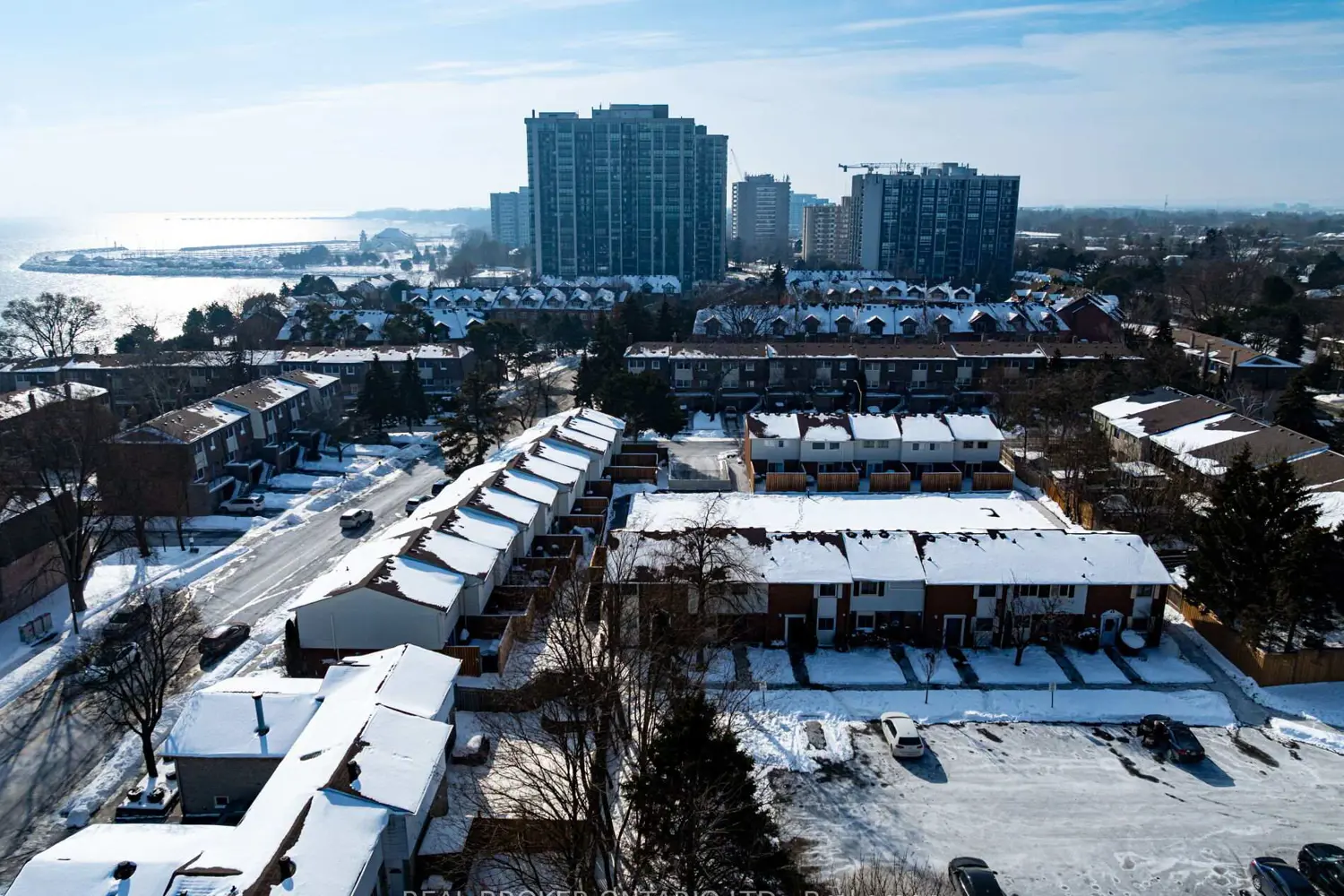 Additional image 20 of 61 Sarah Lane 23