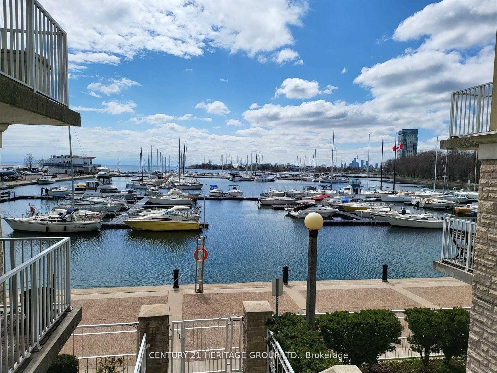 339-32 Stadium Road, Toronto, ON, M5V 3P4