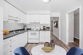 Additional image 2 of 136 Belmont Drive, London, ON, N6J 3T4