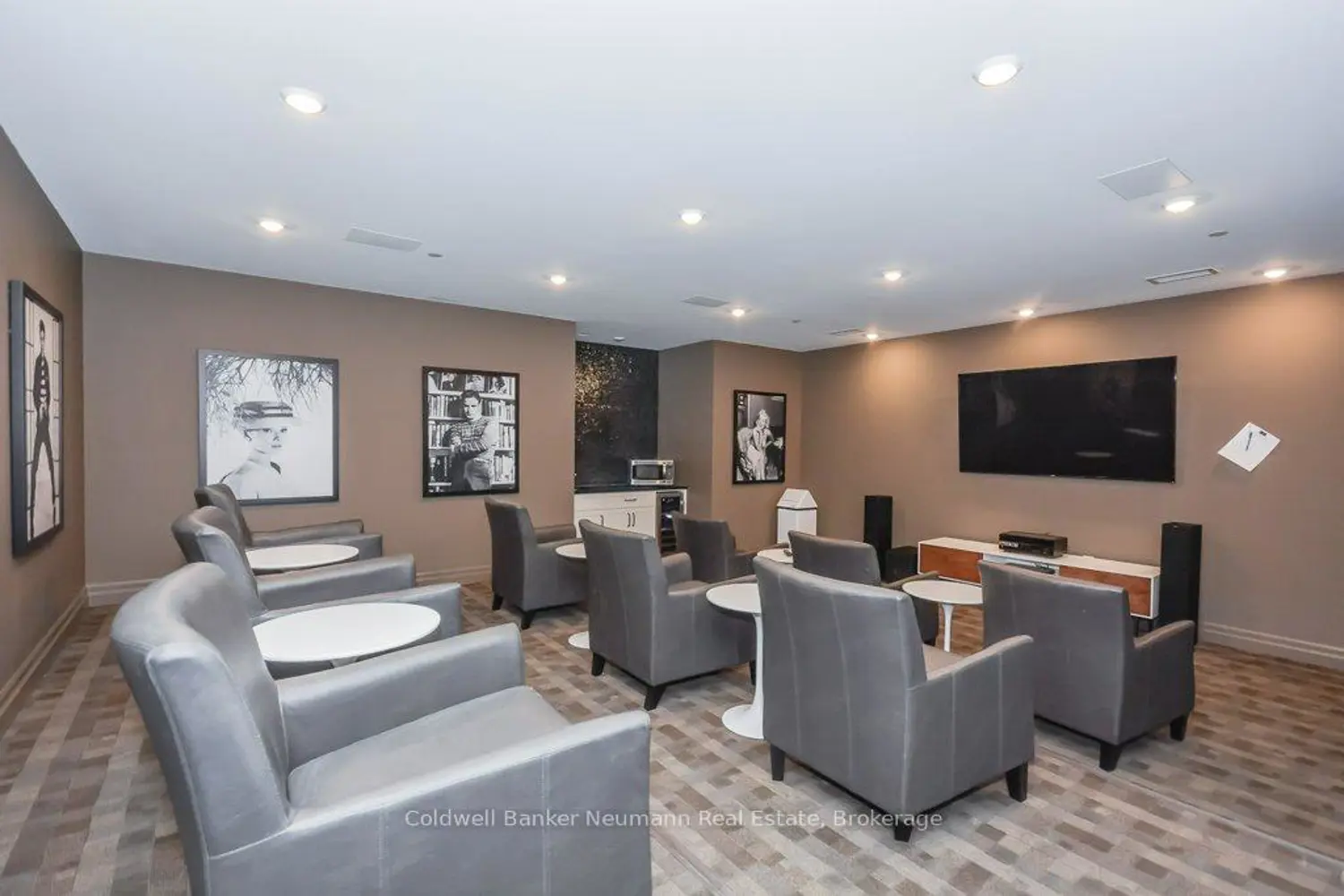 Additional image 8 of 150 Wellington Street 1502