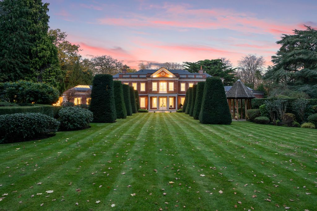 Additional image 29 of 6 bed detached house for saleEast Road, Weybridge KT13