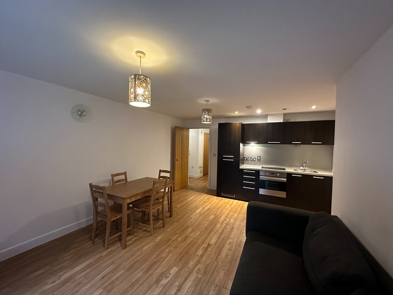2 Bed Flat, Derwent Foundry, B3, N1 7GU