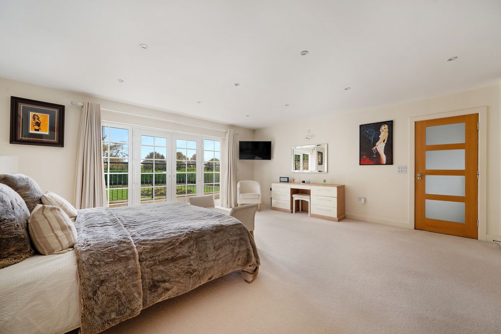 Additional image 25 of 6 bed detached house for saleWigton Lane, Alwoodley, Leeds LS17