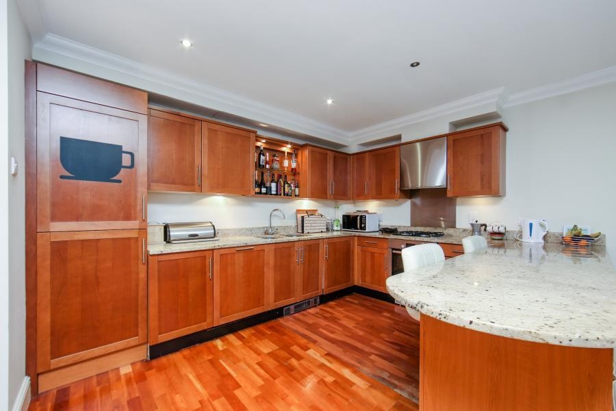 Additional image 5 of 2 Bed Maisonette, Pearson Mews, SW4, N1 7GU