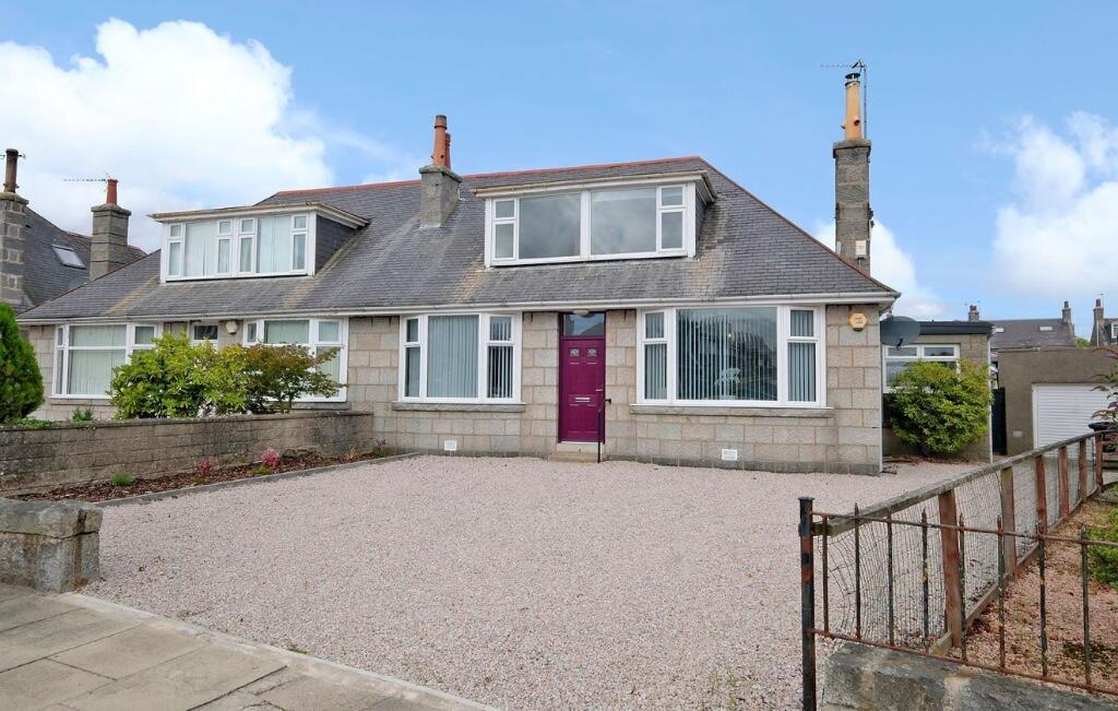 Louisville Avenue, Aberdeen, Aberdeenshire, AB15