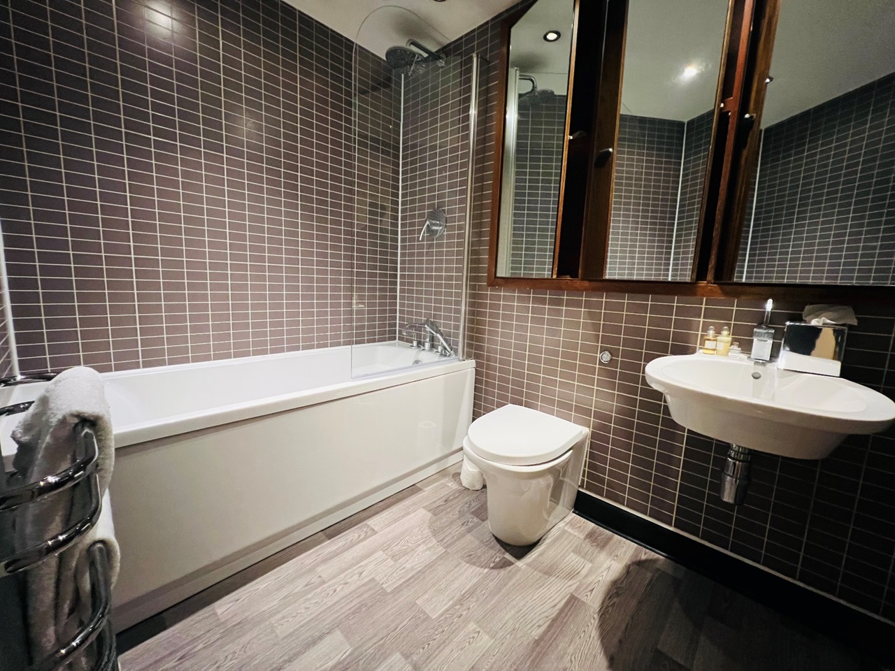 Additional image 8 of 1 Bed Flat, Park Row Apartments, LS1, N1 7GU