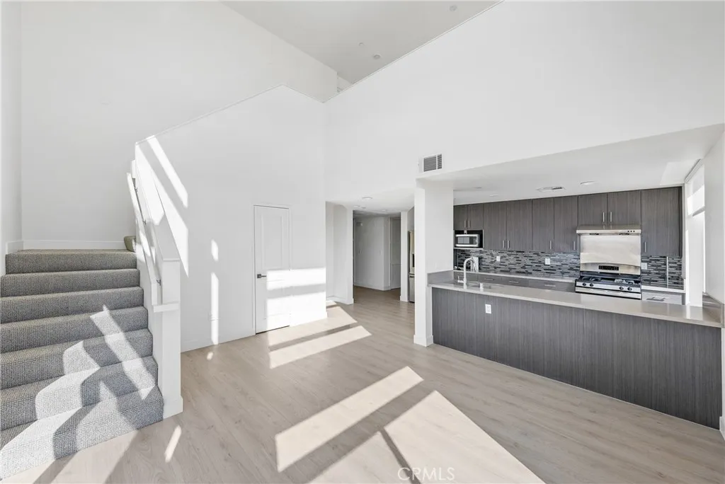 Additional image 2 of 168 S Monterey Street Unit 518, Alhambra, CA 91801