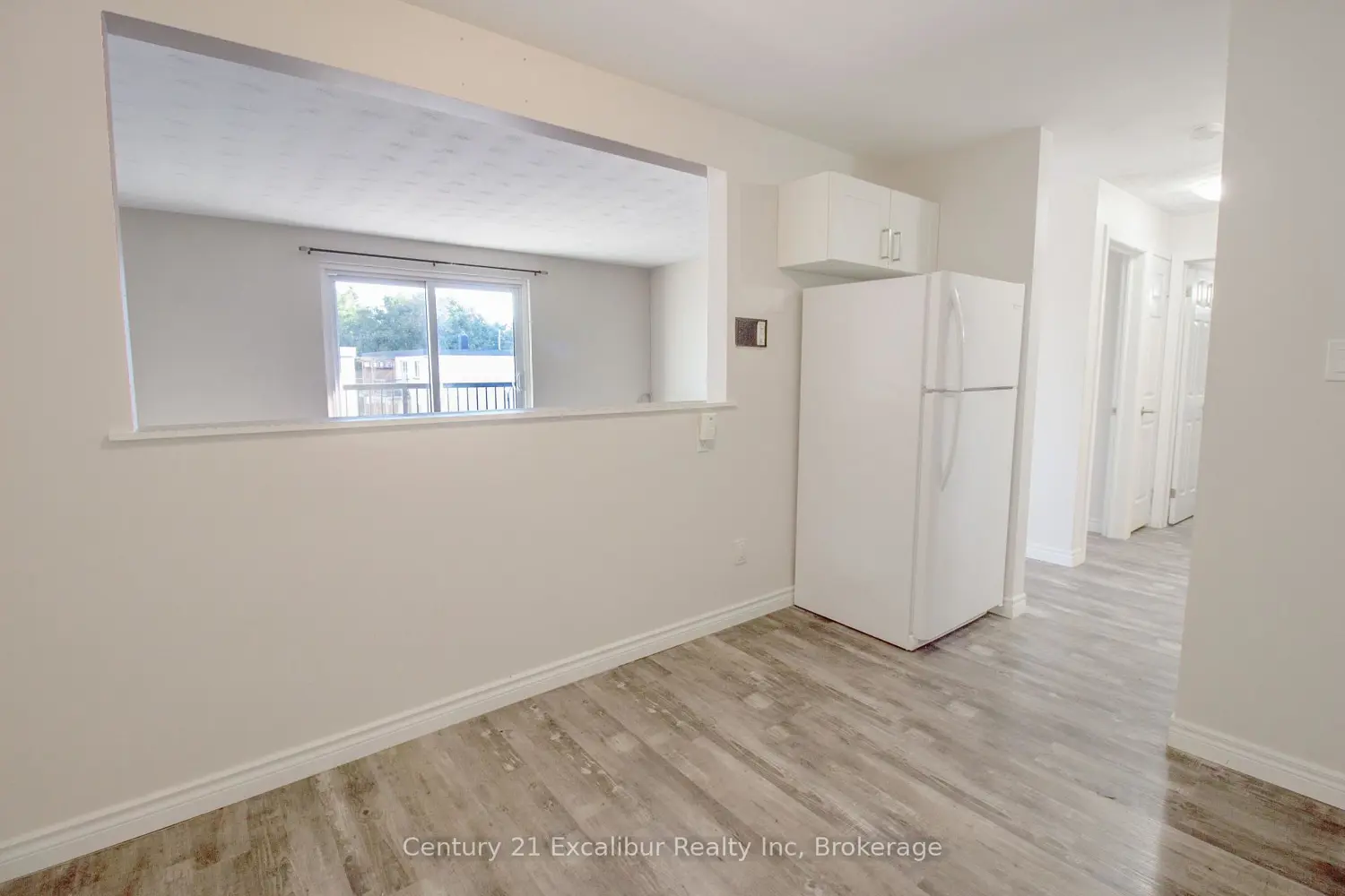 Additional image 6 of 320 Queen Street 16