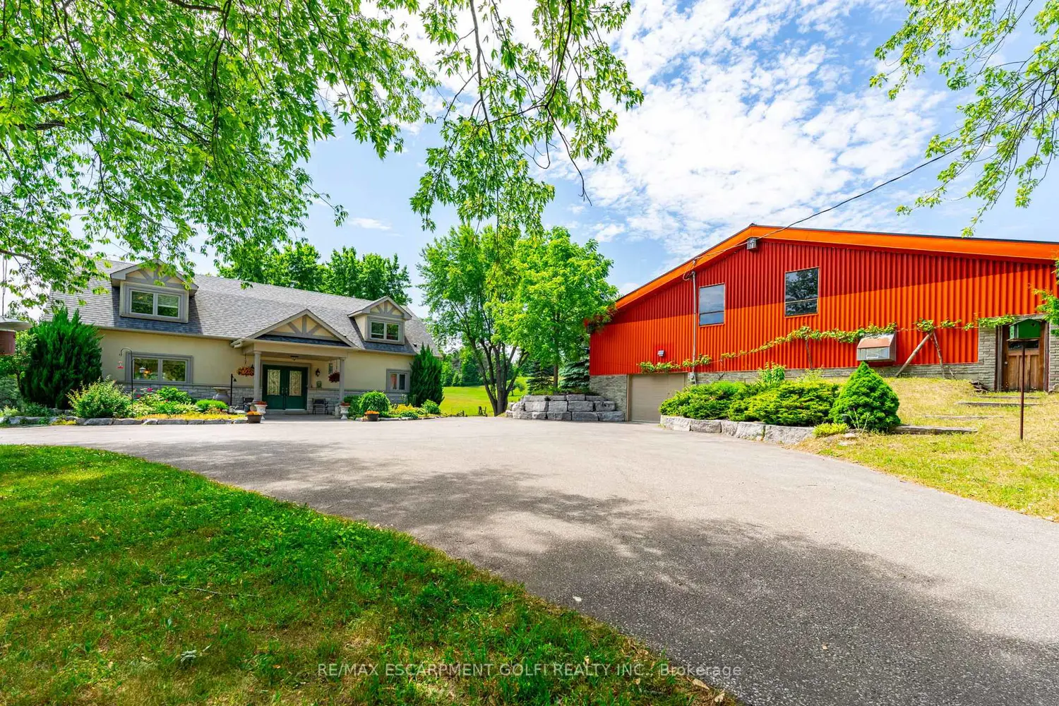 Additional image 18 of 994030 Mono-Adjala Townline