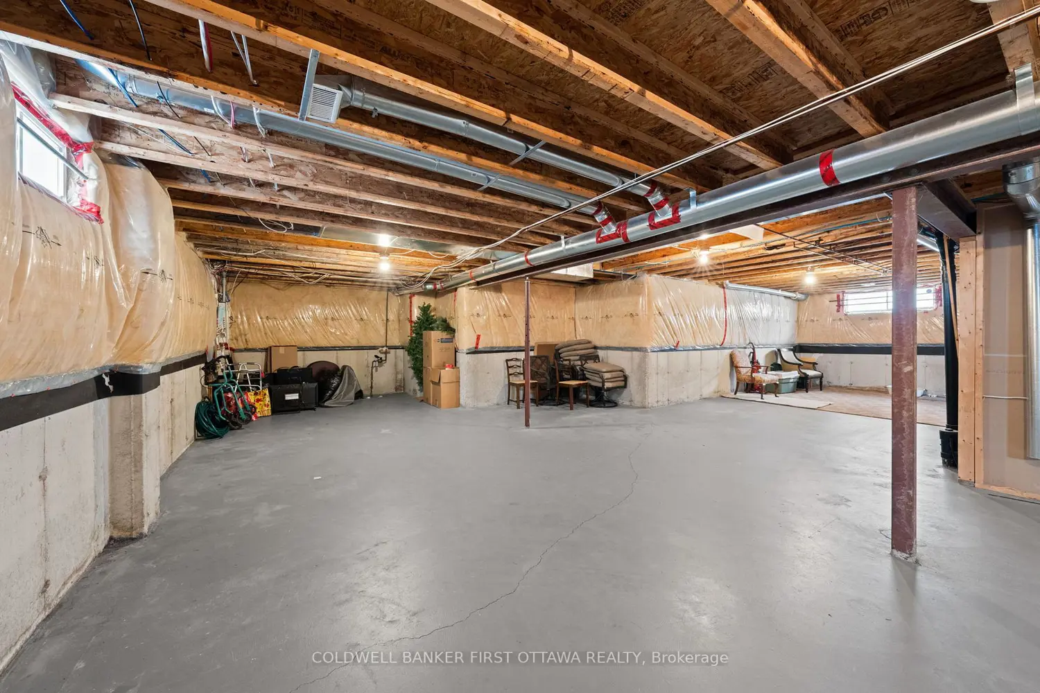 Additional image 15 of 19 Fencerow Way, Barrhaven