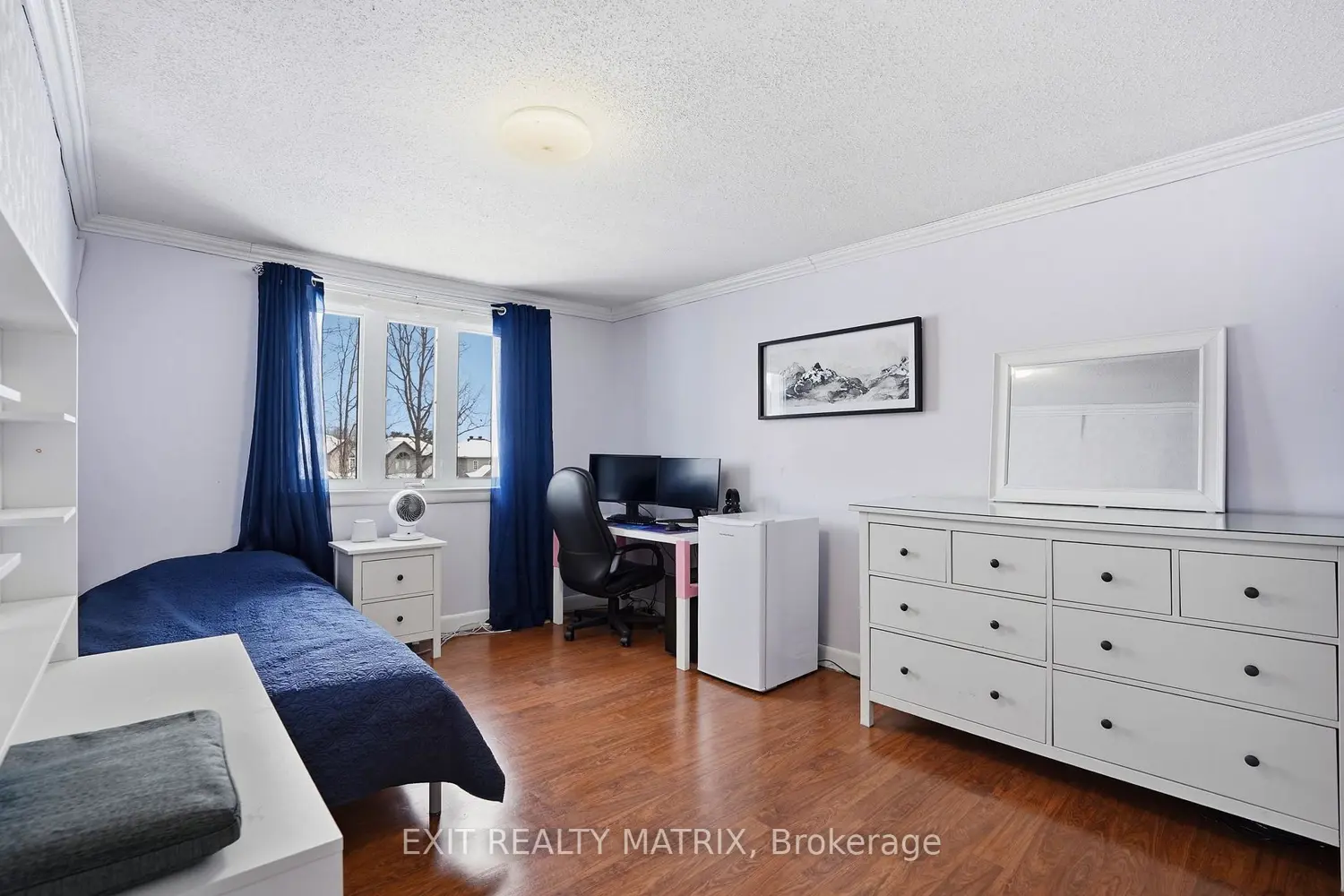 Additional image 14 of 1691-1695 Saint-Laurent Street