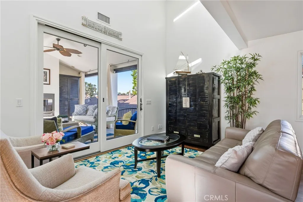 Additional image 12 of 426 Narcissus Ave Unit 2, Corona Del Mar, CA 92625
