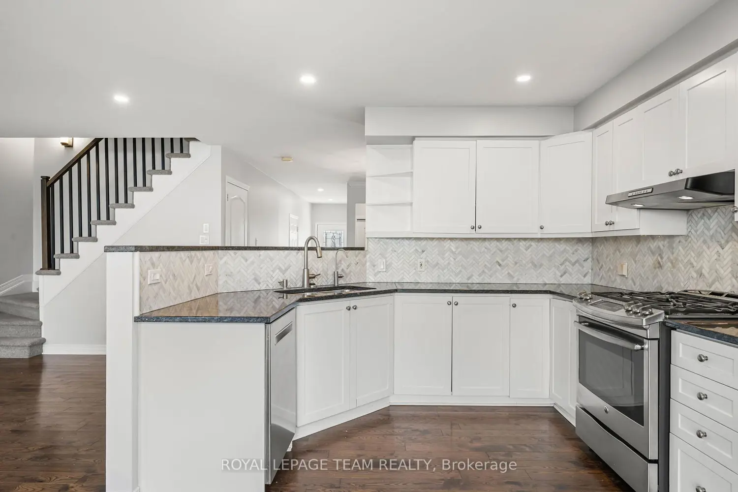 Additional image 6 of 7 San Mateo Drive