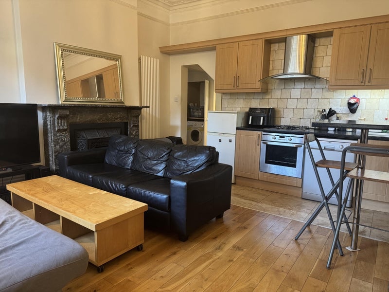 Additional image 4 of Room in a Shared Flat, Stanwick Road, W14, N1 7GU