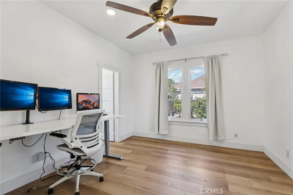 Additional image 21 of 230 S B St Unit 1, Tustin, CA 92780