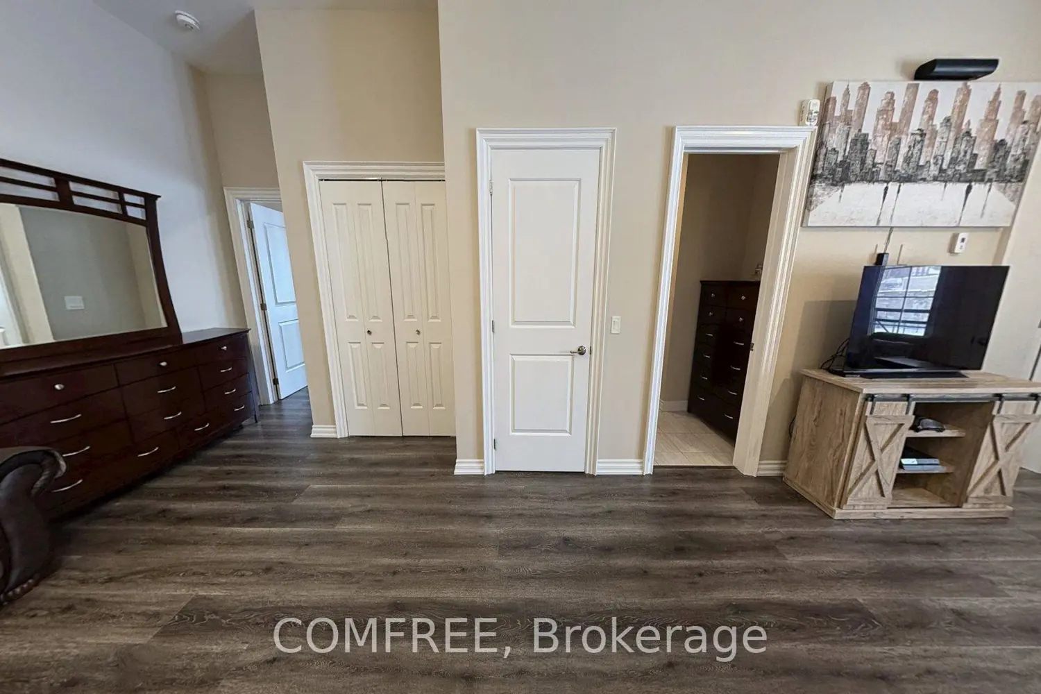 Additional image 8 of 25 King Street 204