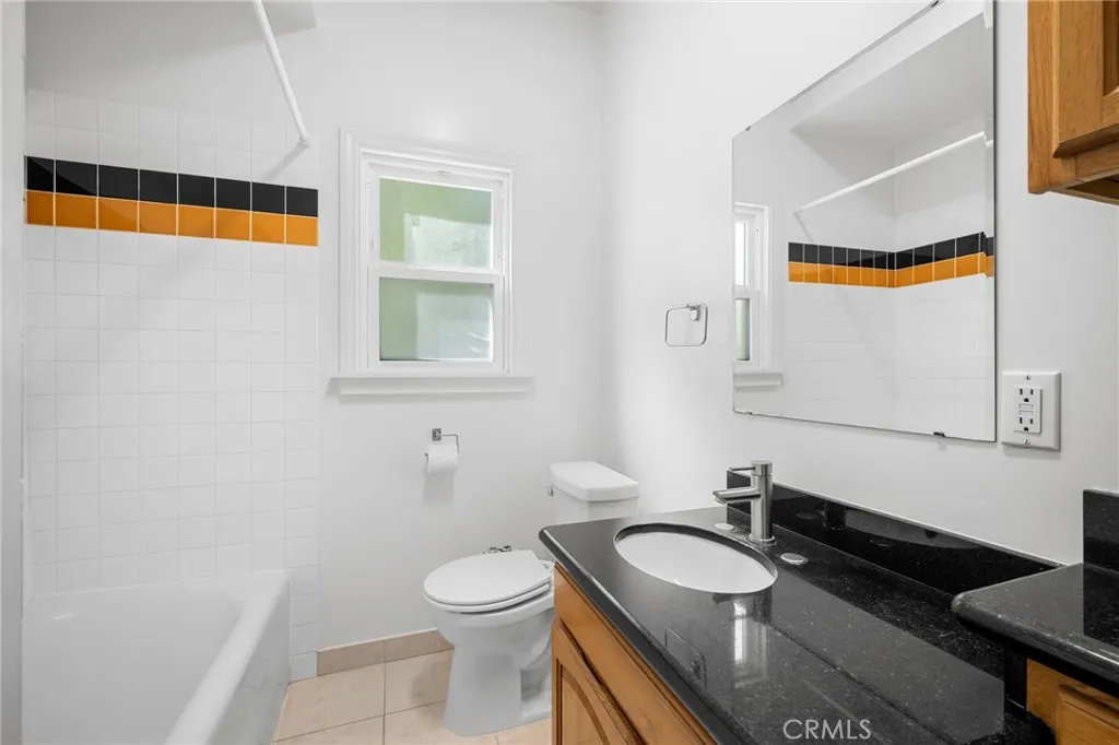 Additional image 16 of 216 E Windsor Road Unit 2, Glendale, CA 91205