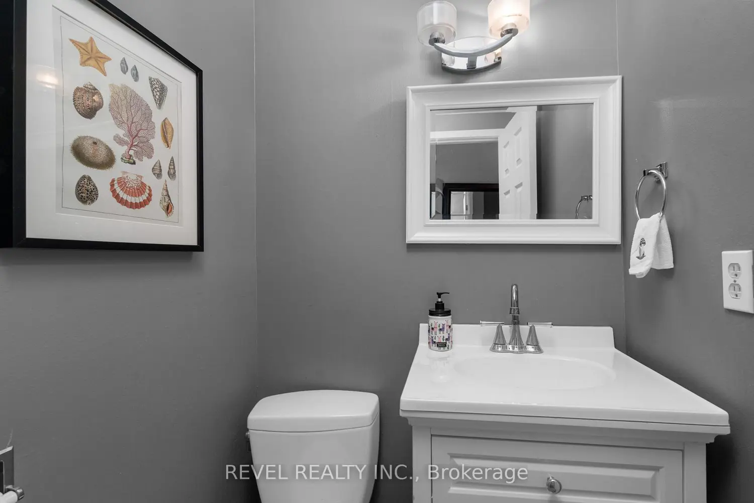 Additional image 11 of 28 Donald Street 68