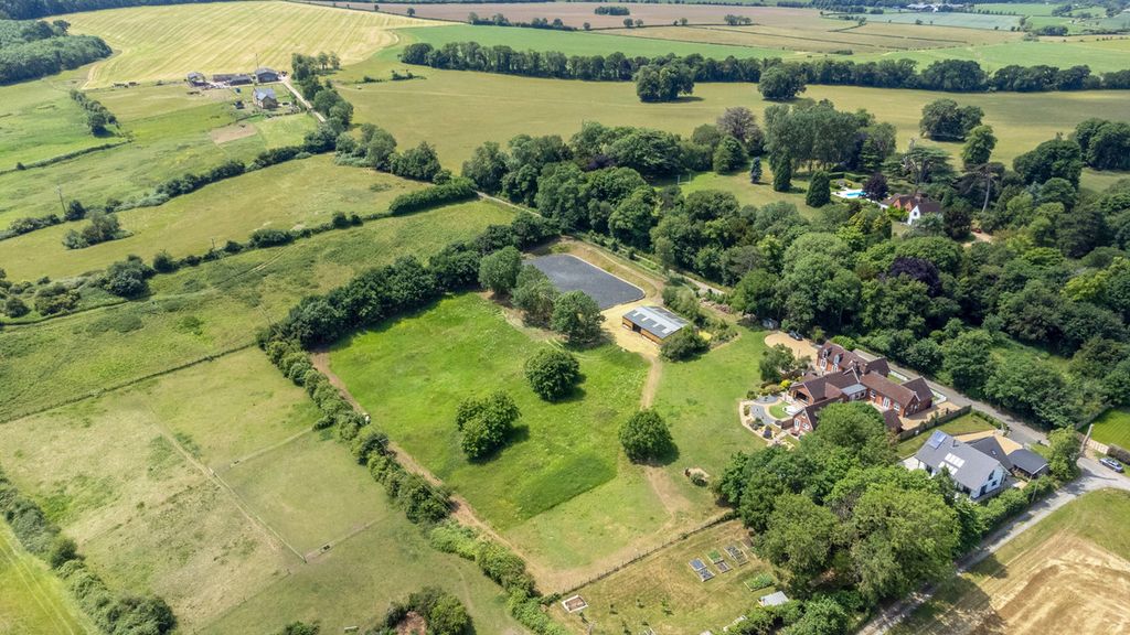 Additional image 34 of 9 bed detached house for saleWood End Road, Cranfield, Bedfordshire MK43