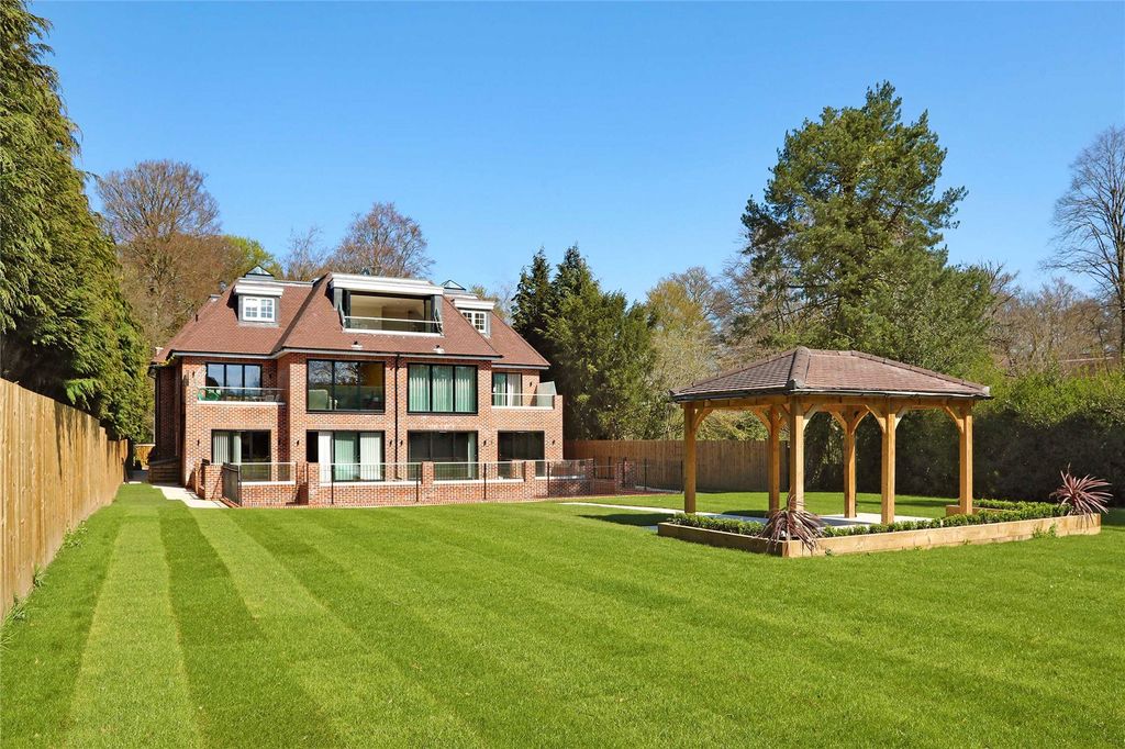 Additional image 9 of 2 bed flat for saleLedborough Lane, Beaconsfield, Buckinghamshire HP9