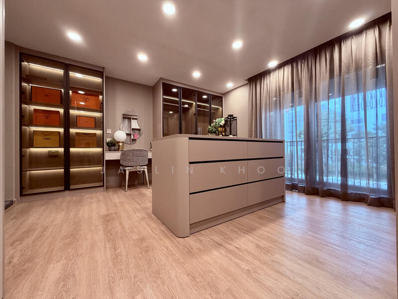 Additional image 16 of 🏠 District 11 Luxury Brand New Corner Terrace Home at Novena