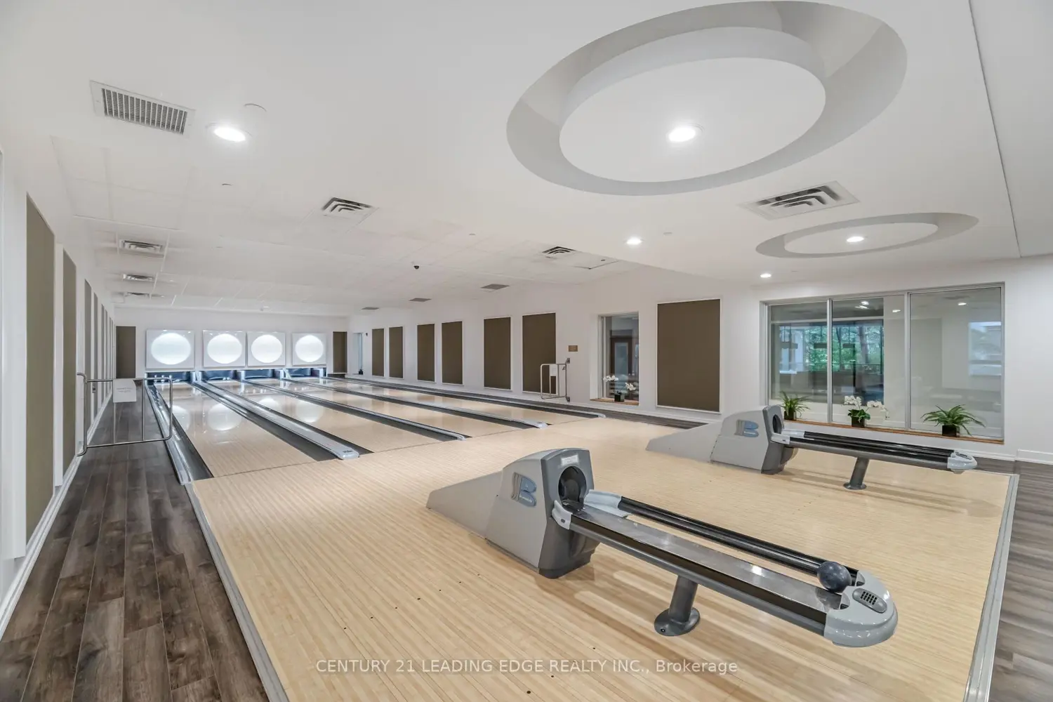 Additional image 10 of 3880 Duke Of York Boulevard 1609