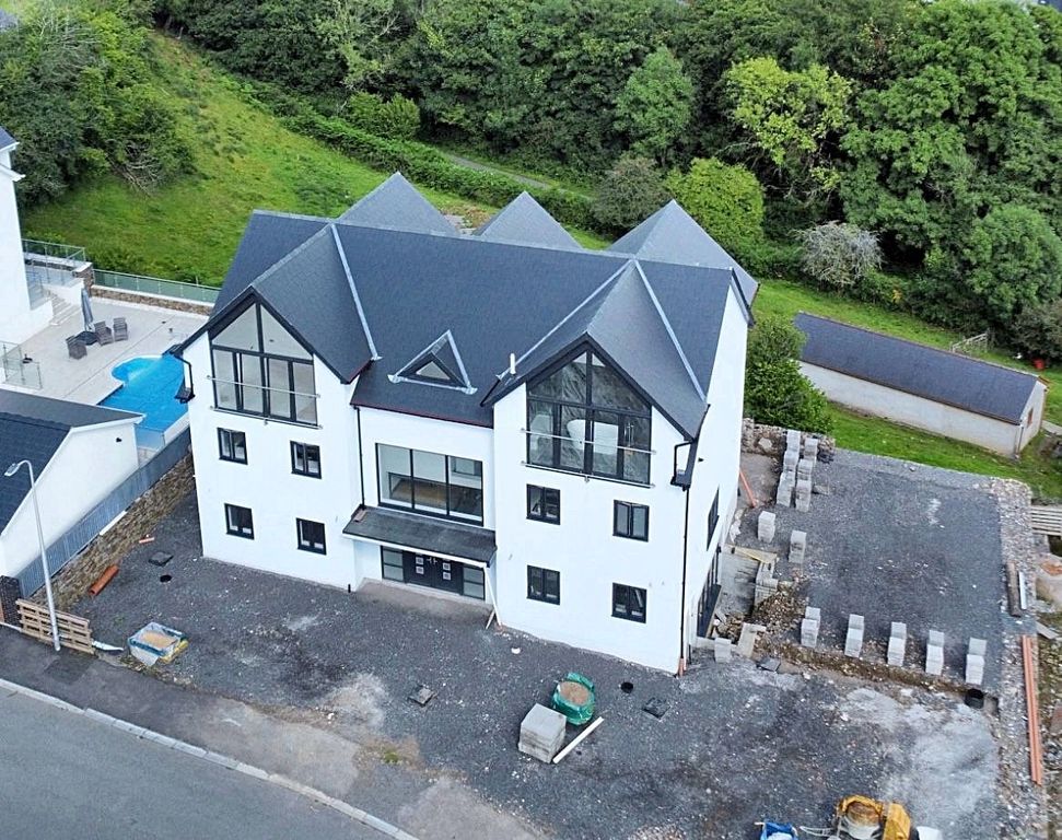 6 bed detached house for saleAbergarw Meadow, Brynmenyn, Bridgend CF32