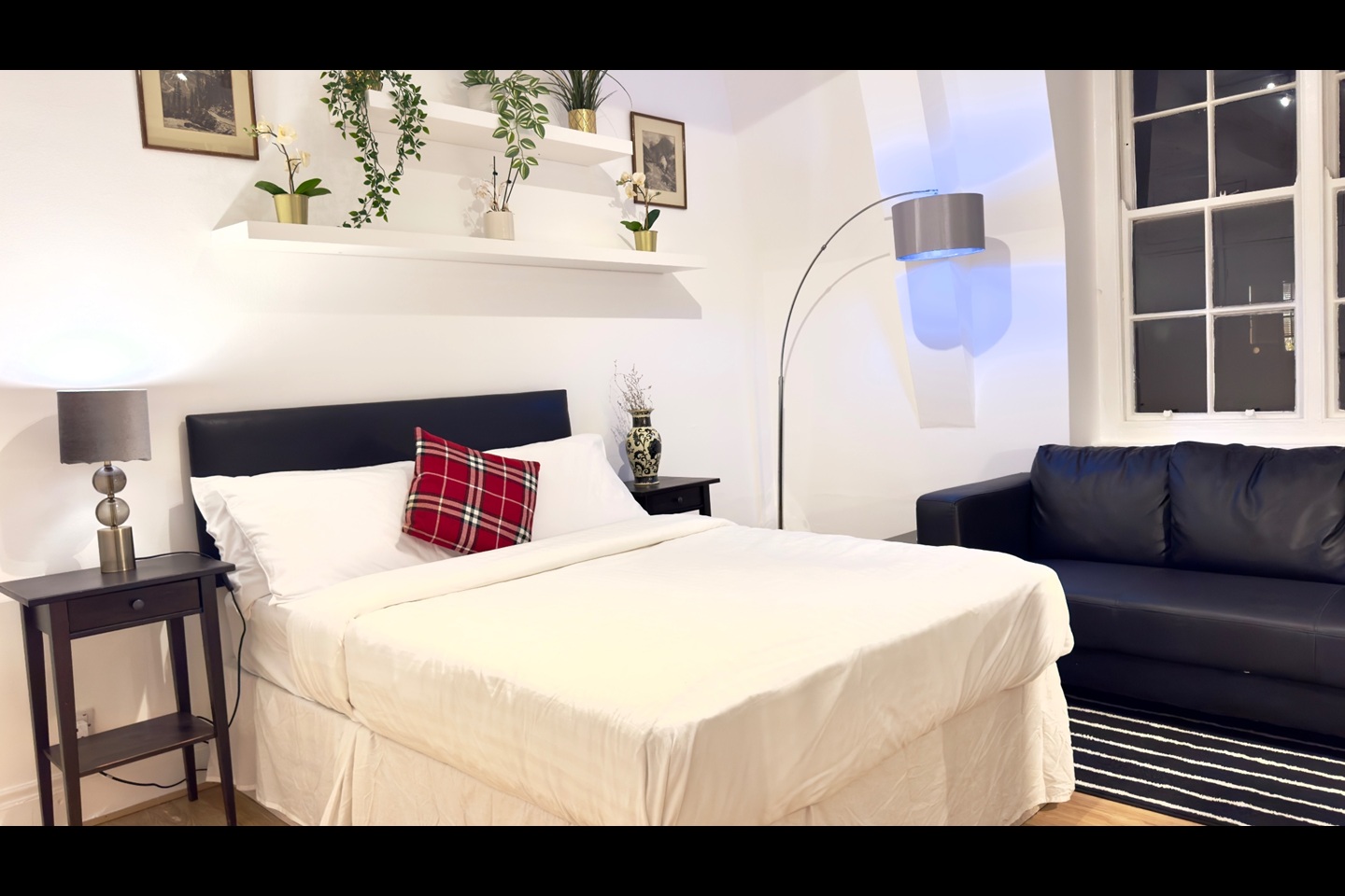 Additional image 4 of 3 Bed Flat, Ralph Court, W2, N1 7GU